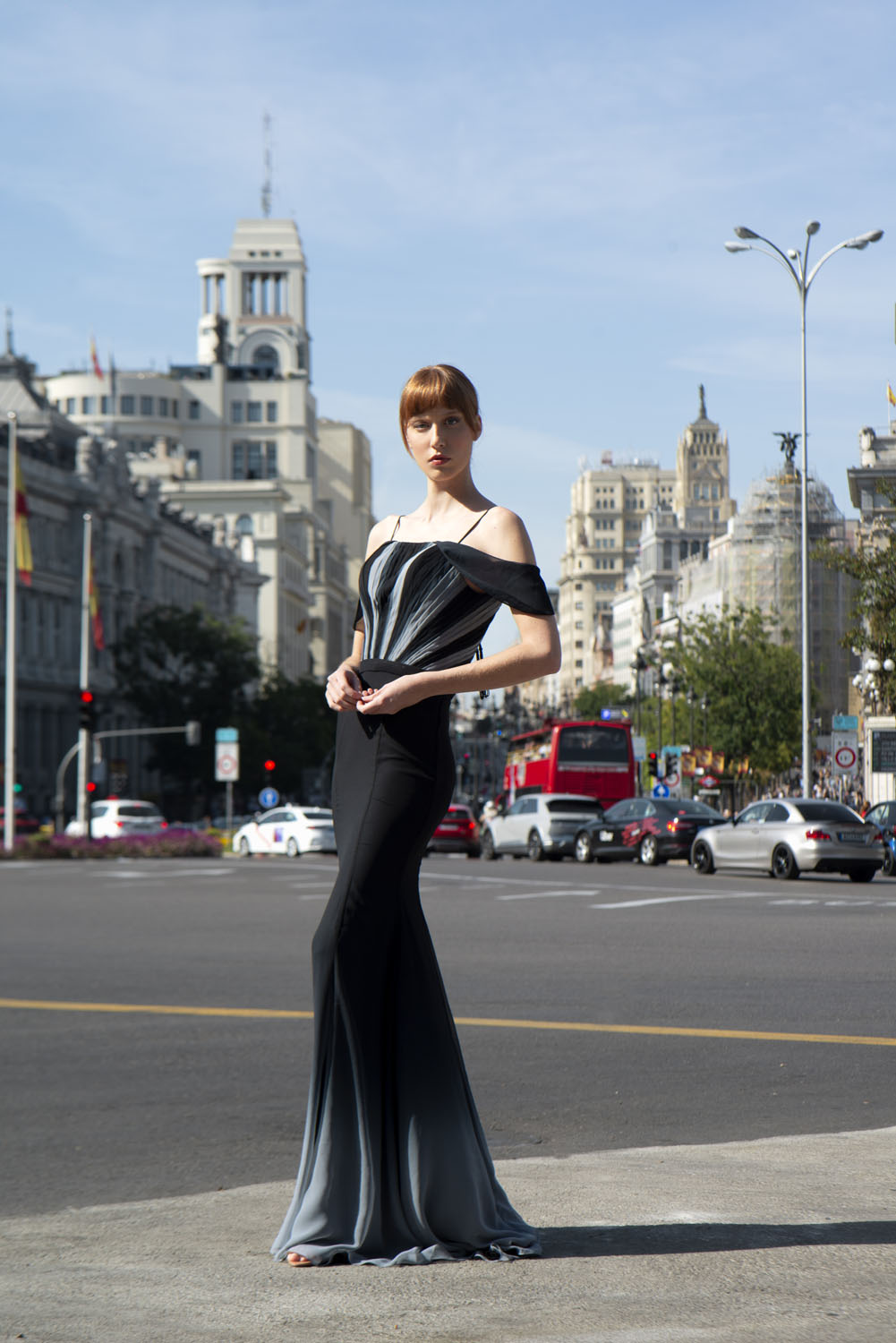 Woman in black gown. 18, image 1